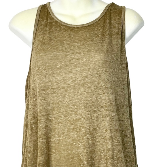 ❗️SOLD❗️Free People Sleeveless Cross Back T-Shirt - Picture 2 of 8